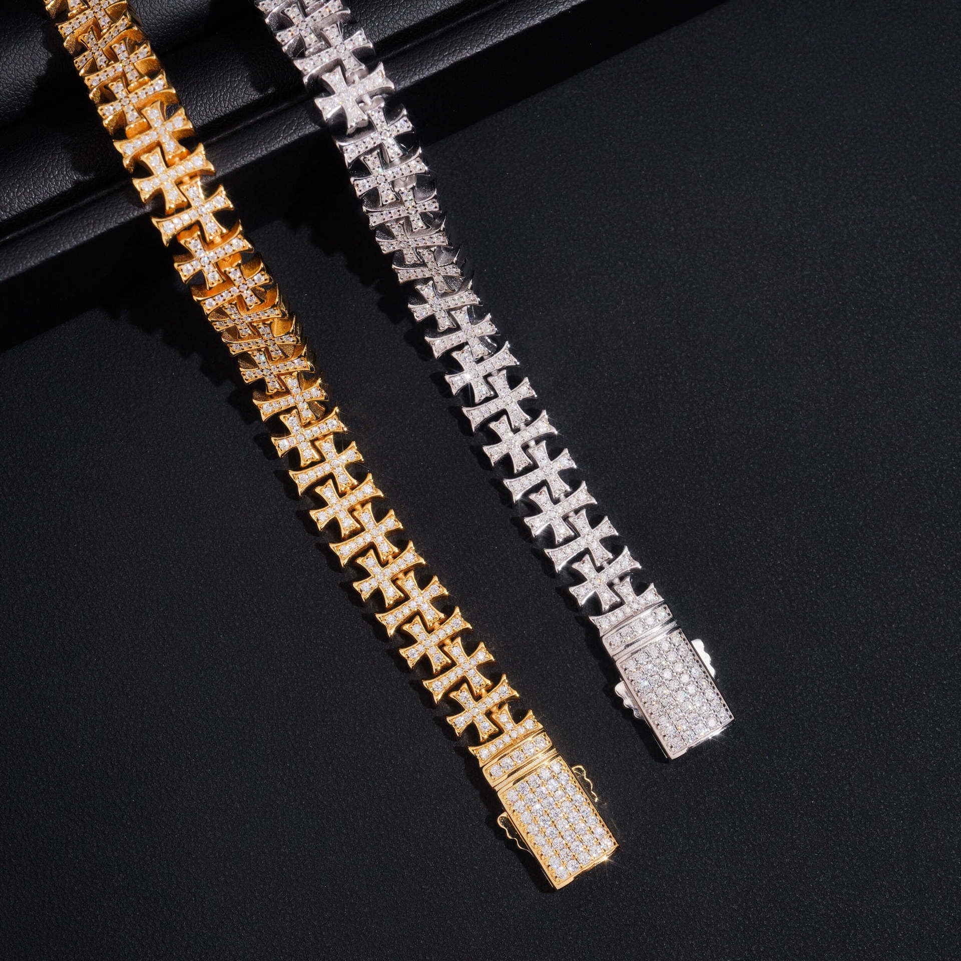 10mm S925 Sterling Silver Cuban Cross Bracelet – Fully Set Moissanite