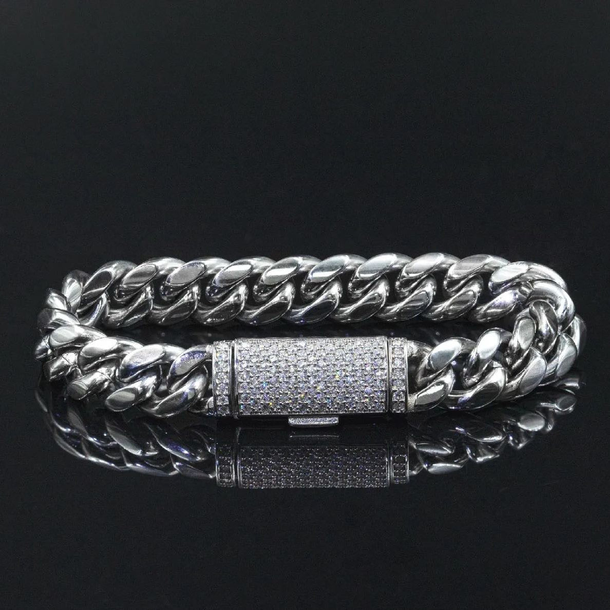 8MM Cuban Link Bracelet – 316L Steel & Moissanite Clasp